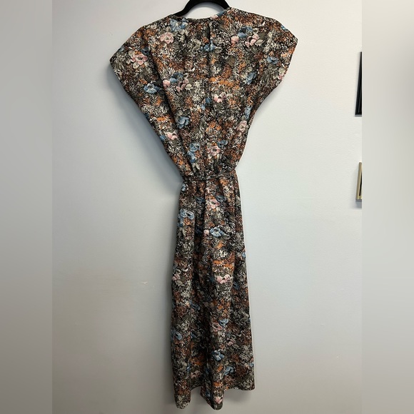 🍁🍁Vintage Anglo size m beautiful pattern, maxi dress - Picture 2 of 7